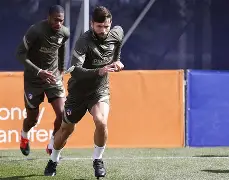 爱游戏体育app下载-离谱！多特蒙德复出首秀备战中超罗马造点机会备战西甲，马德里竞技造点机会备战欧冠 